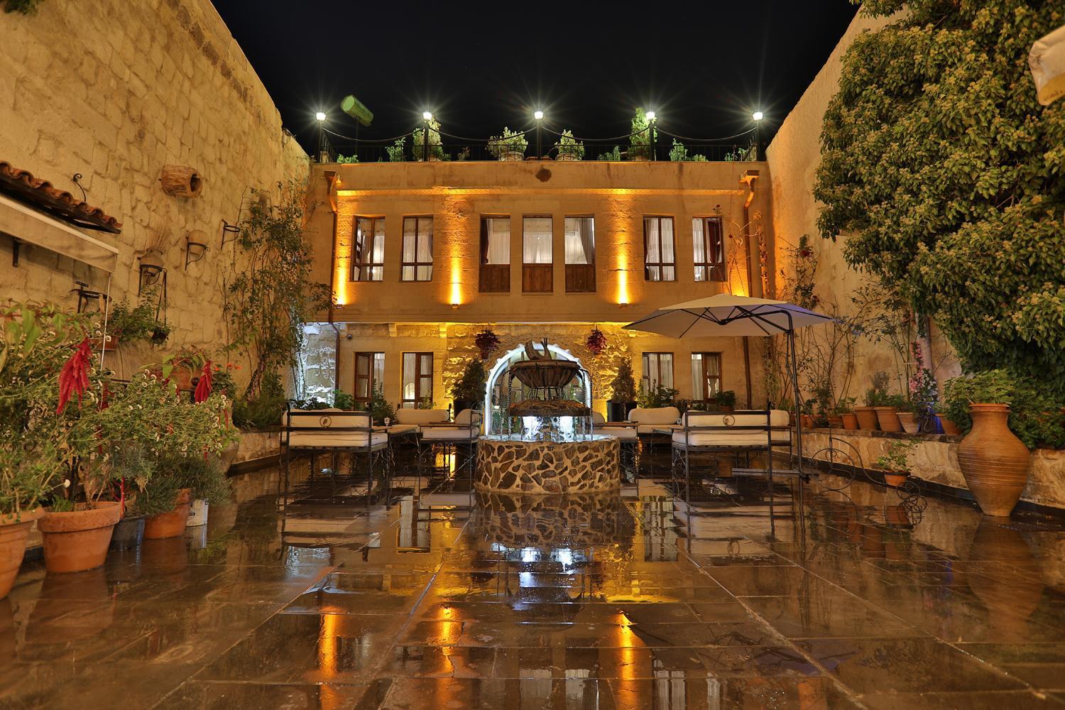 Aja Cappadocia Cave Hotel Ürgüp Ngoại thất bức ảnh