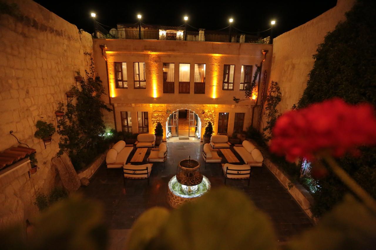 Aja Cappadocia Cave Hotel Ürgüp Ngoại thất bức ảnh